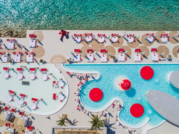 En Vogue Beach Cluba u sklopu Amadria Parka