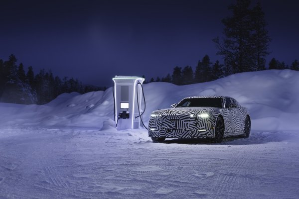 Jaguar GT prototip se suočava s ekstremnim temperaturama i do minus 40°C u Arktičkom krugu