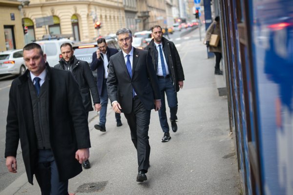 HDZ: Od Tomaševića i Hajdaša sad su tužnije možda samo Benčić i Ahmetović