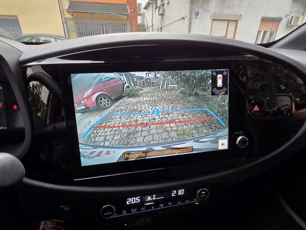 Toyota Aygo X Hybrid 1.5 HEV E-CVT 5D X-Clusive