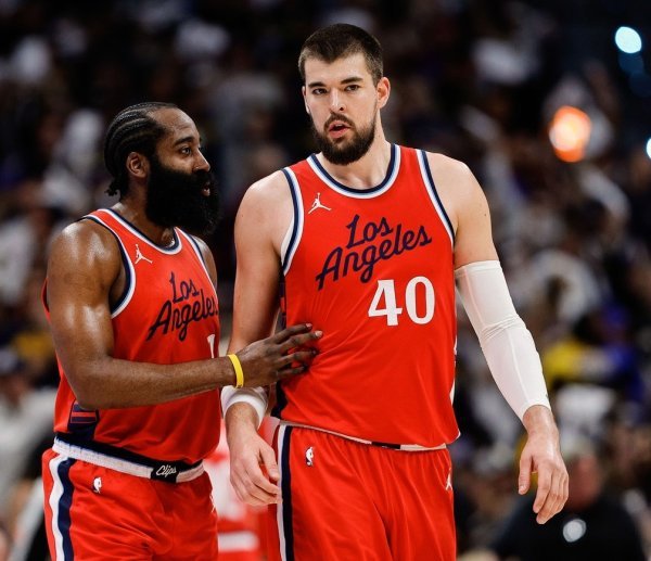 Zubac nakon šokantnog tradea: 'Jedan od najtežih trenutaka u mom životu'