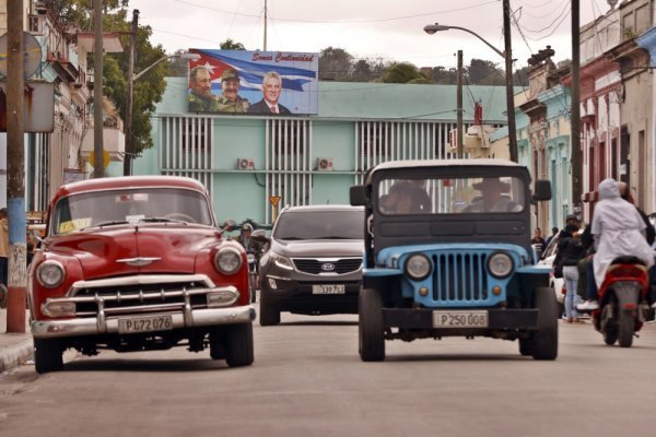 Romantične slike oldtajmera često prikrivaju stvarno stanje na Kubi