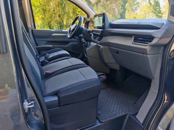 VW Caravelle Life L2 2.0 TDI