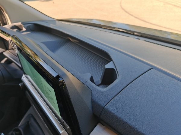 VW Caravelle Life L2 2.0 TDI