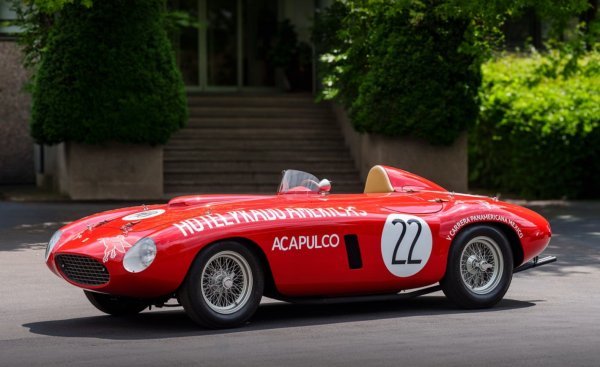 Ferrari 250 Monza s brojem 22