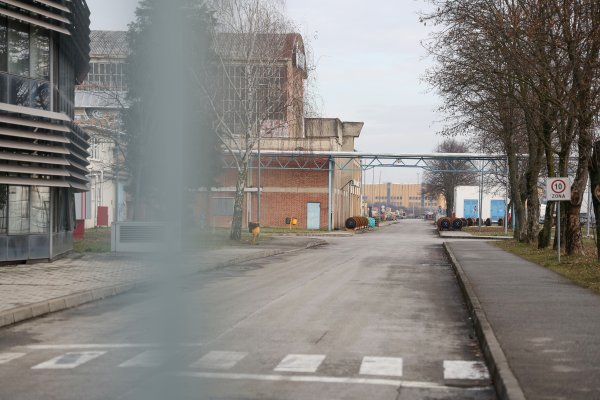 Sindikati pozvali Vladu da pomogne pronaći novog investitora za Gredelj