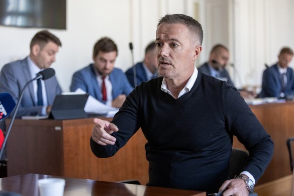 Ova fotografija najbolji je dokaz koliko Joško Jeličić voli SHNL! Tko bi u ovom stanju došao...