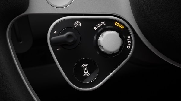 Ferrari predstavio unutrašnjost i sučelje novog modela Luce