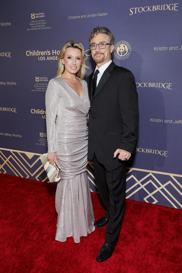 Pjevačica objavila razvod nakon što je otkriveno da se njezin suprug dopisivao s Epsteinom