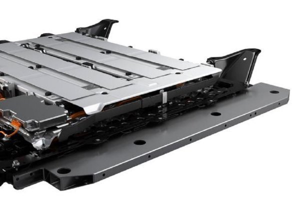 Suzuki Across Plug-In - svjetska premijera