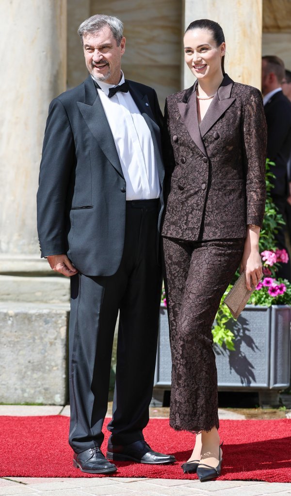 Gloria sa svojim ocem, Markusom Söderom.