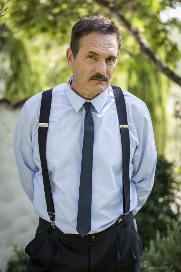 Godinama je živio i radio na relaciji između Los Angelesa i New Yorka, a nakon bogatog iskustva u Americi odlučio se vratiti u Europu