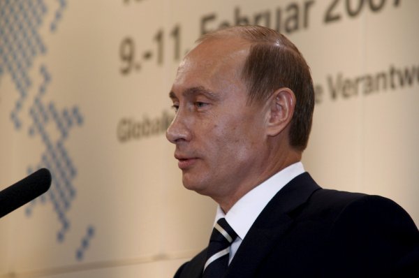 Vladimir Putin na Minhenskoj sigurnosnoj konferenciji 2007.