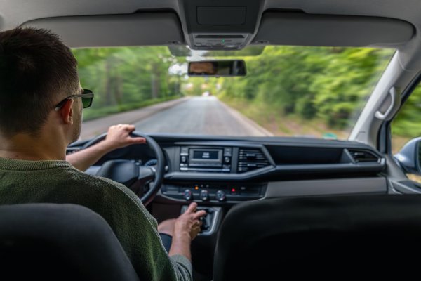 Planirate na put autom? Pazite što radite jer u ovoj zemlji policija oduzima vozilo na licu mjesta