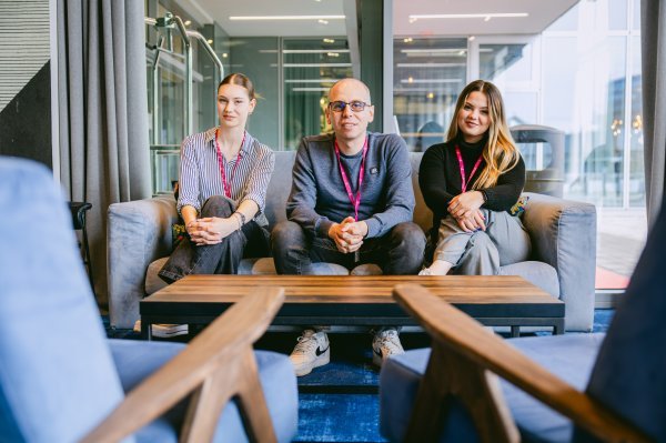 Vanesa Kereš, Mario Salai, Lea Ivičin / AISight