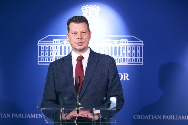 SDP: Isti skandalozni Dabro, a simptomatičan je 'probuđeni' Hrebak