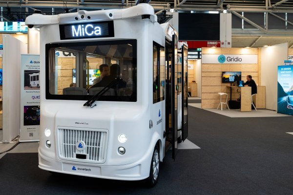 MiCa - autonomni minibus