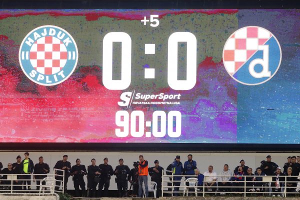 Dinamo i Hajduk igrali u atmosferi kakvu je u Hrvatskoj teško zamisliti