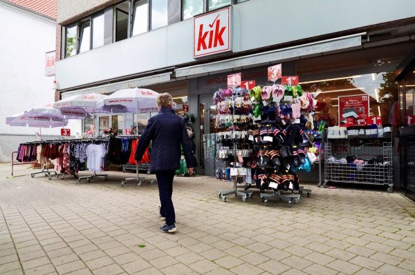 Poznati njemački trgovac zatvara stotine trgovina: 'Prebrzo smo se proširili'