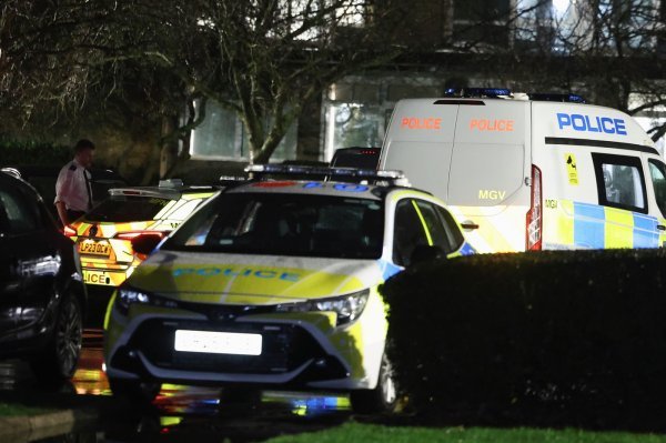 Užas u Londonu: Mladić ubijen, dječak u kritičnom stanju nakon napada nožem u skate parku