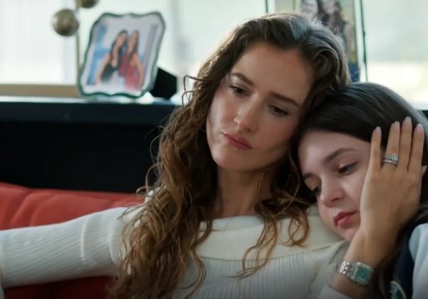 Na ekranu se prvi put pojavila 2010. u filmu 'Losers’ Club', a ubrzo su uslijedile sporedne, ali zamijećene uloge u više serija