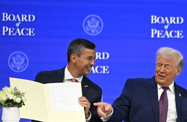 'Mlad i zgodan' Santiago Pena i Donald Trump