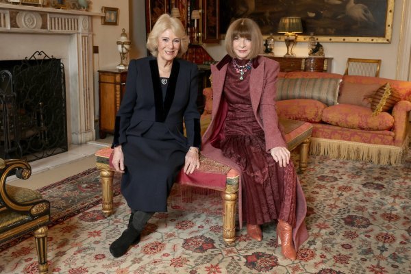 Kraljica Camilla i Anna Wintour