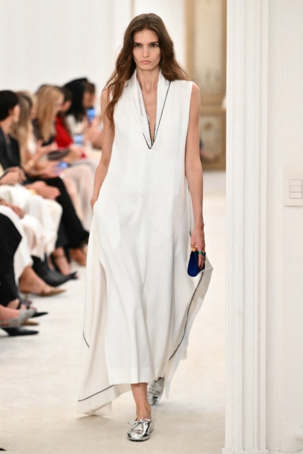 Alberta Ferretti, proljeće/ljeto 2026