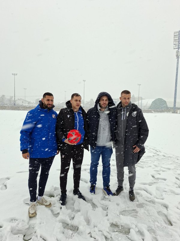 Utakmica SuperSport 2. NL odgođena zbog snijega: Pogledajte stanje travnjaka