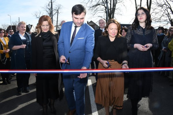 Otvaranje dječje psihijatrije u Popovači