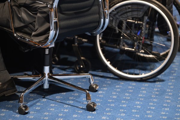 Osobe s invaliditetom - Ilustracija