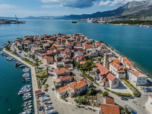 Kaštelanski zaljev (ilustracija)