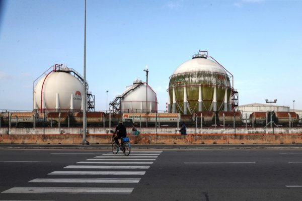 Nakon obustave, Iran nastavlja slati plin u Irak