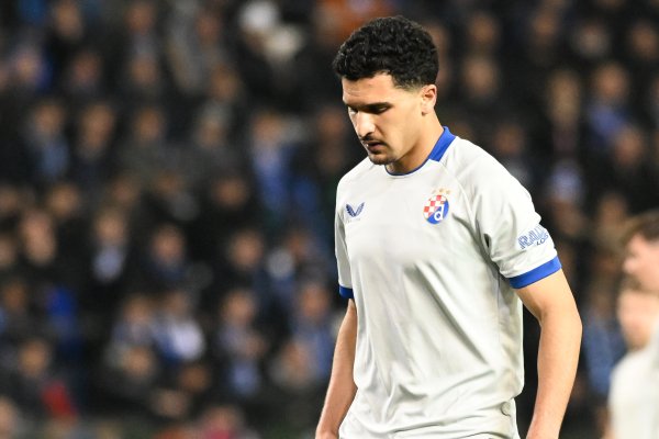 Bakrar iskoristio grešku i zabio za Dinamovu prednost! Pogledajte gol koji daje nadu
