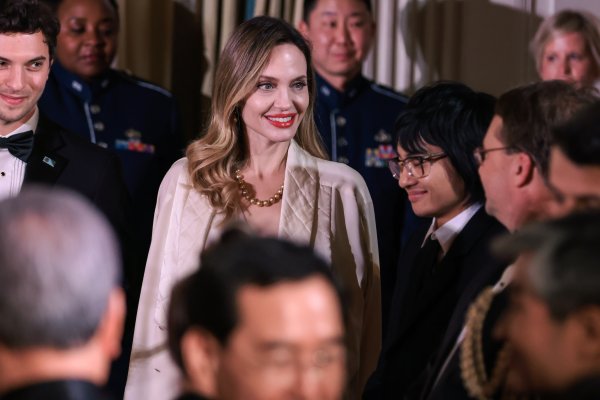 Angelina Jolie i Maddox Jolie