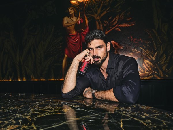 Globalna zvijezda Michele Morrone postaje zaštitno lice HELL CITY-a