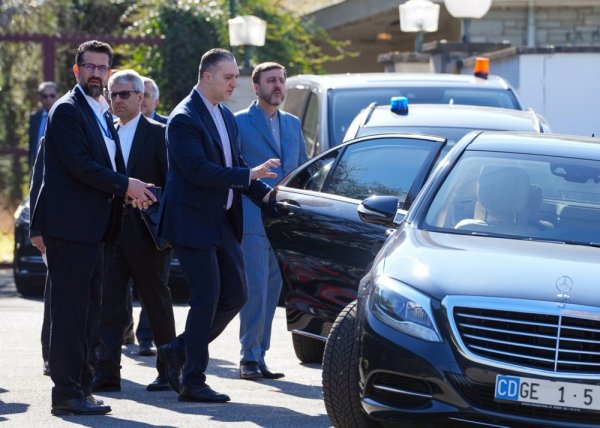 Iransko-američki pregovori prebacili cijene nafte preko 72 dolara: Trgovci zabrinuti