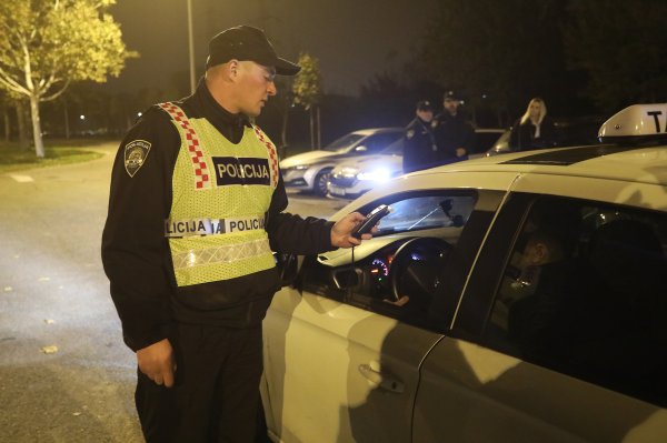 U susjednoj zemlji prihvaćen obvezni alkotest pri svakom pokretanju automobila