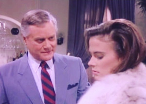 Annabel Schofield u seriji 'Dallas'