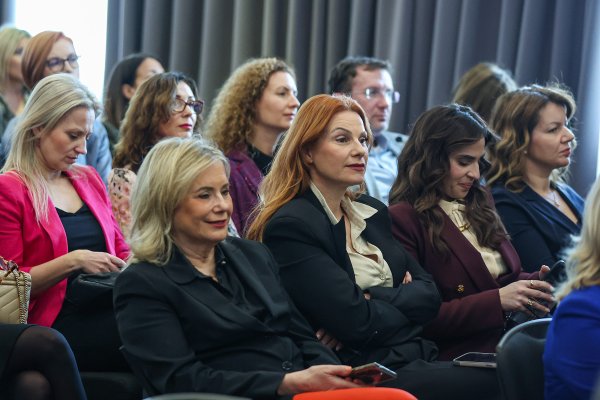 U Hrvatskoj jako mali broj žena radi na direktorskim pozicijama, nešto više ih je u nadzornim odborima