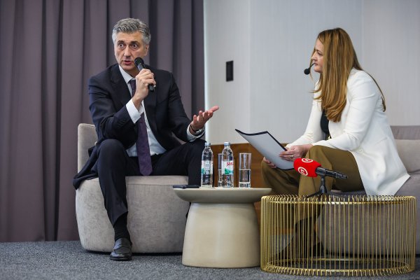 I Andrej Plenković je govorio o položaju žena u društvu