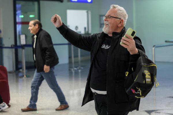 Prvi zrakoplov iz Dubaija stigao u Sarajevo: 'Nestvarna situacija'