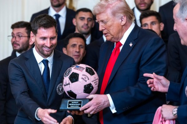 Messi razočarao navijače: Svi pričaju o onome što je napravio kod Trumpa