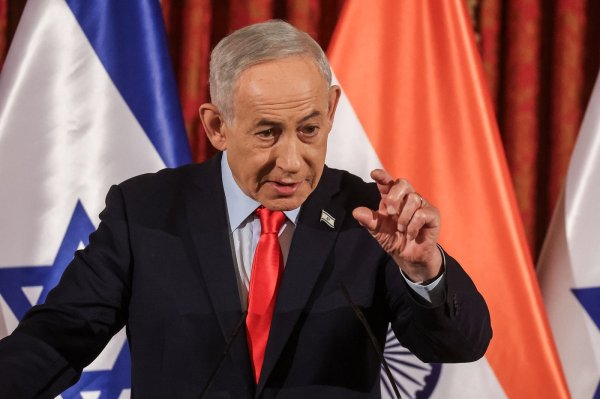 Netanyahu poslao novu poruku Irancima: 'Odlučujući trenutak je blizu!'