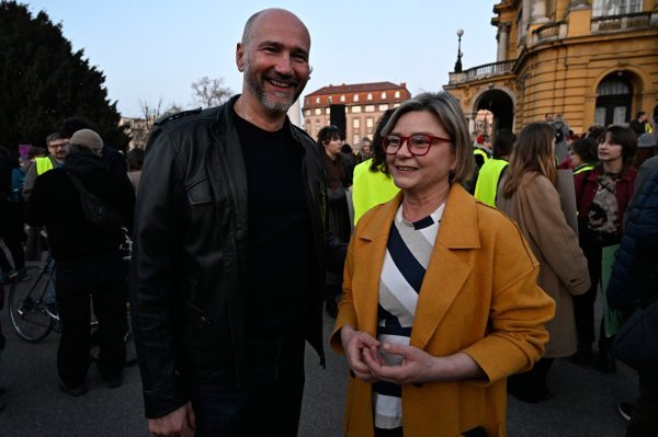 Noćni marš za ženska prava u Zagrebu