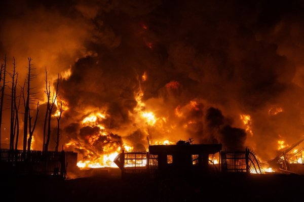 Napad na naftna skladišta u Teheranu