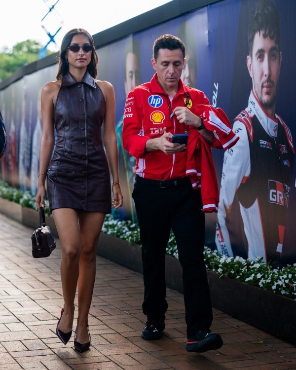 Alexandra Saint Mleux