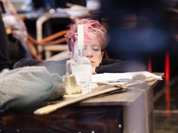 U logoru/Golgota, radne