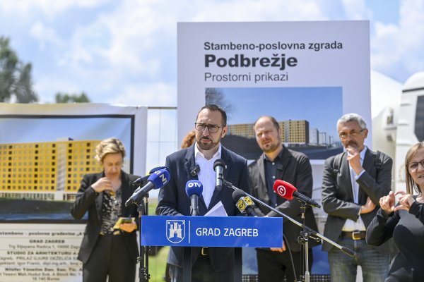 Tomislav Tomašević sa zamjenicima