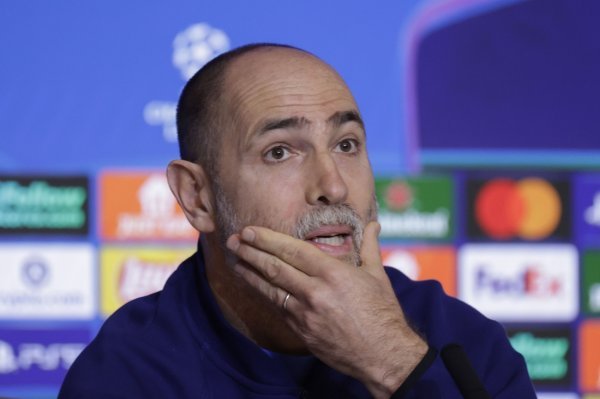 Spursi tonu, Tudor prešutio odgovor. S navijačima na letu za Madrid bio njegov nasljednik?